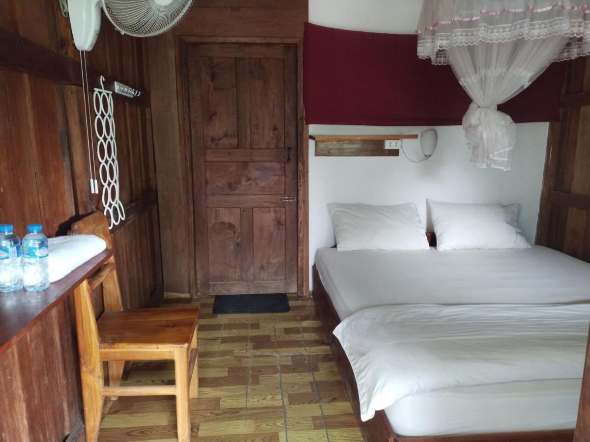 Pdv Guesthouse Muang Ngoi Экстерьер фото